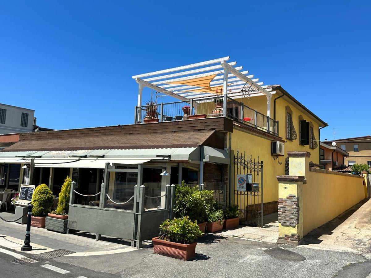 Relax Clementina Apartment ฟิวมิชีโน ภายนอก รูปภาพ